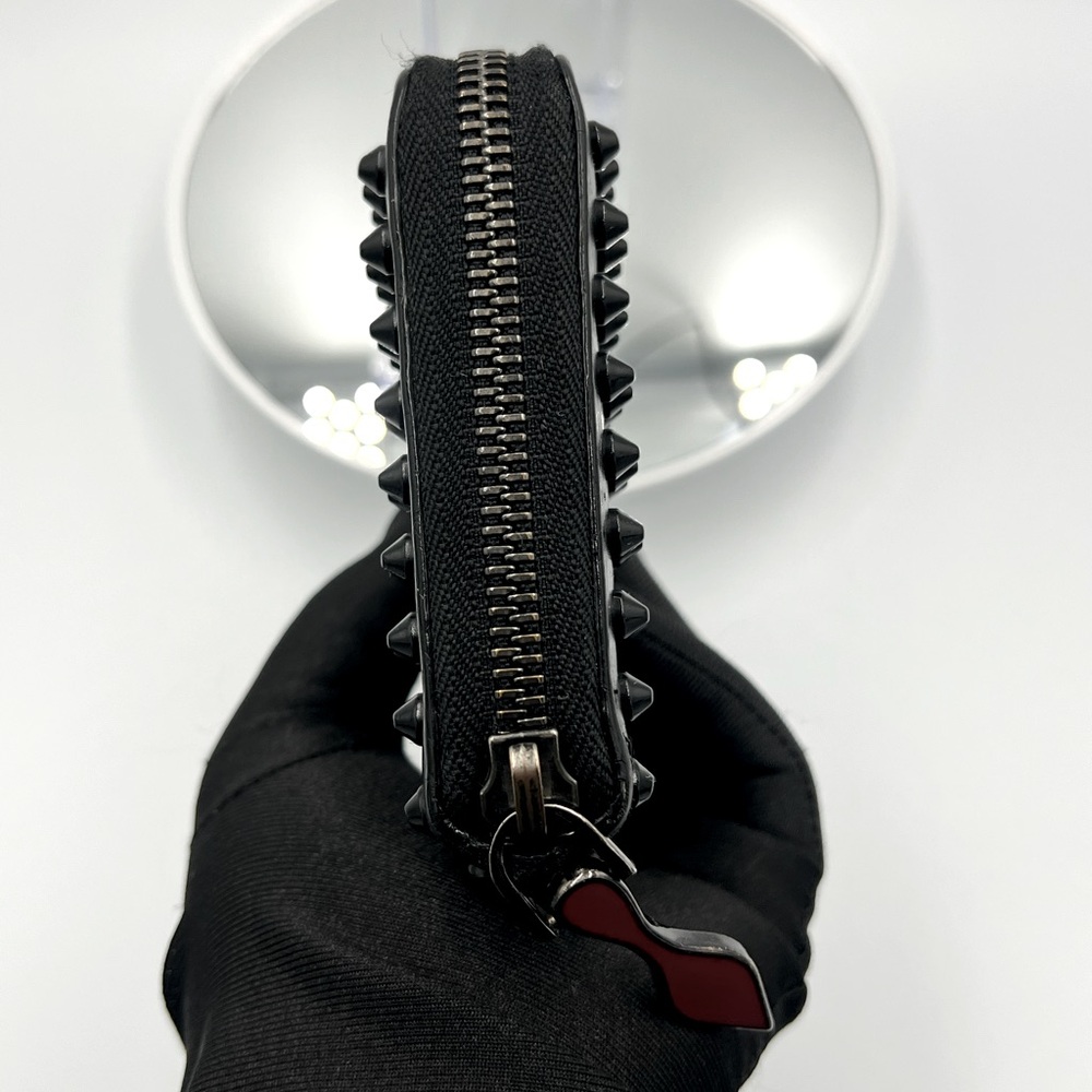 Christian Louboutin Continental Wallet - Picture 5 of 8